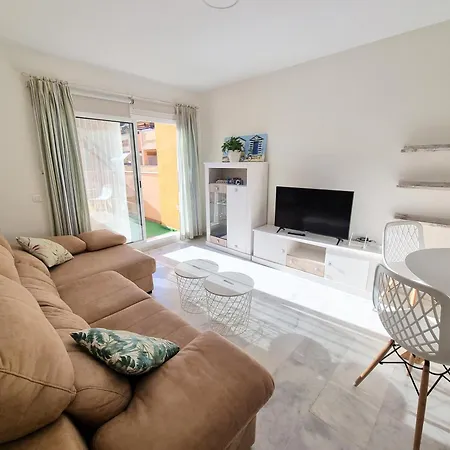 Golf & In La Reserva De 马尔韦利亚