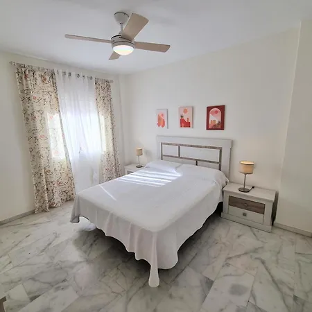 Apartment Golf & In La Reserva De Marbella