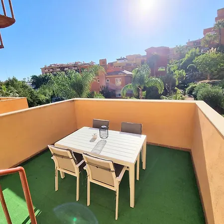 Apartment Golf & In La Reserva De Marbella
