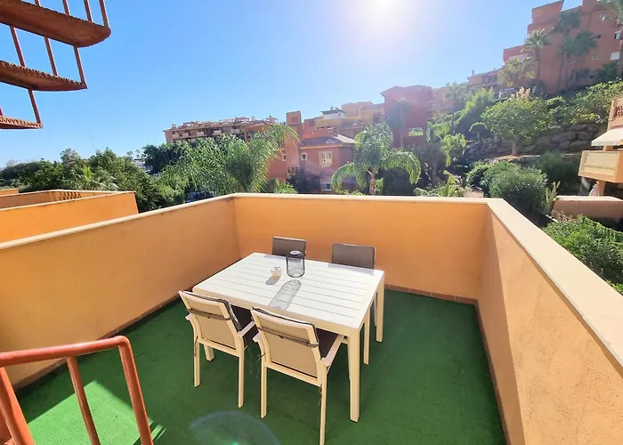 アパート Golf & In La Reserva De マルベーリャ